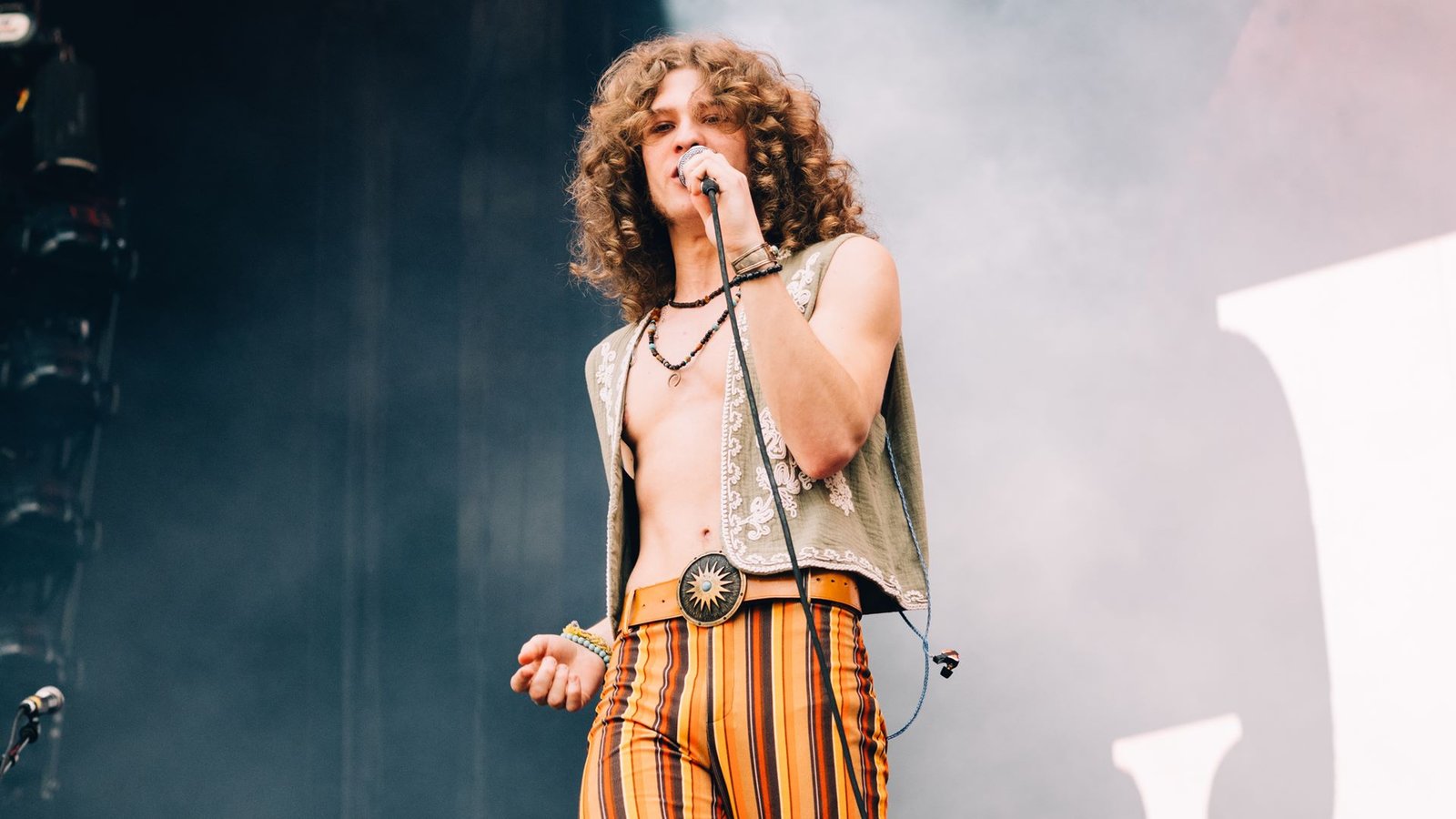 Jayler ao vivo no Monsters of Rock 2026 (Foto: Ellen Artie @ellenartie)