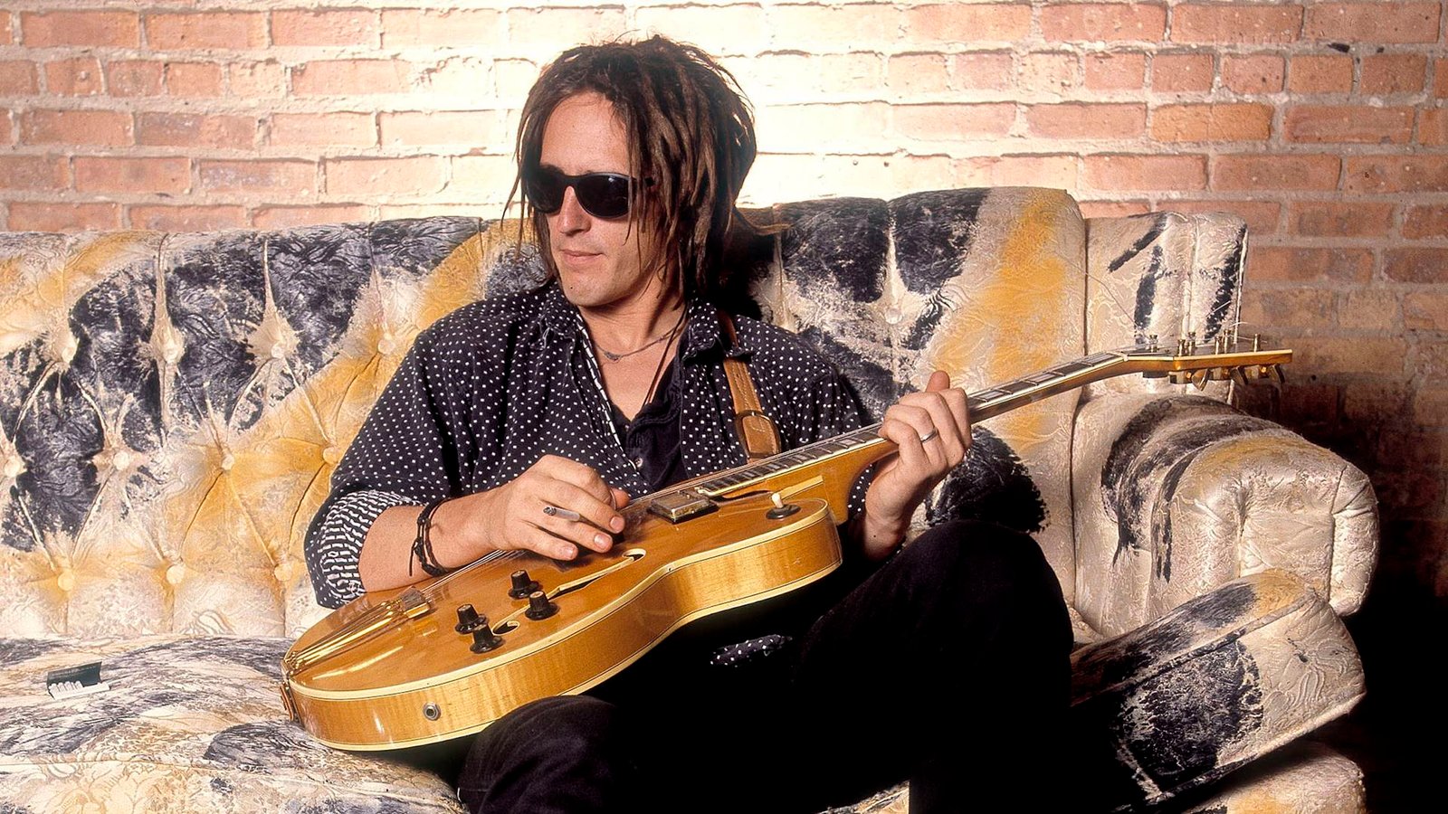Izzy Stradlin em 1992