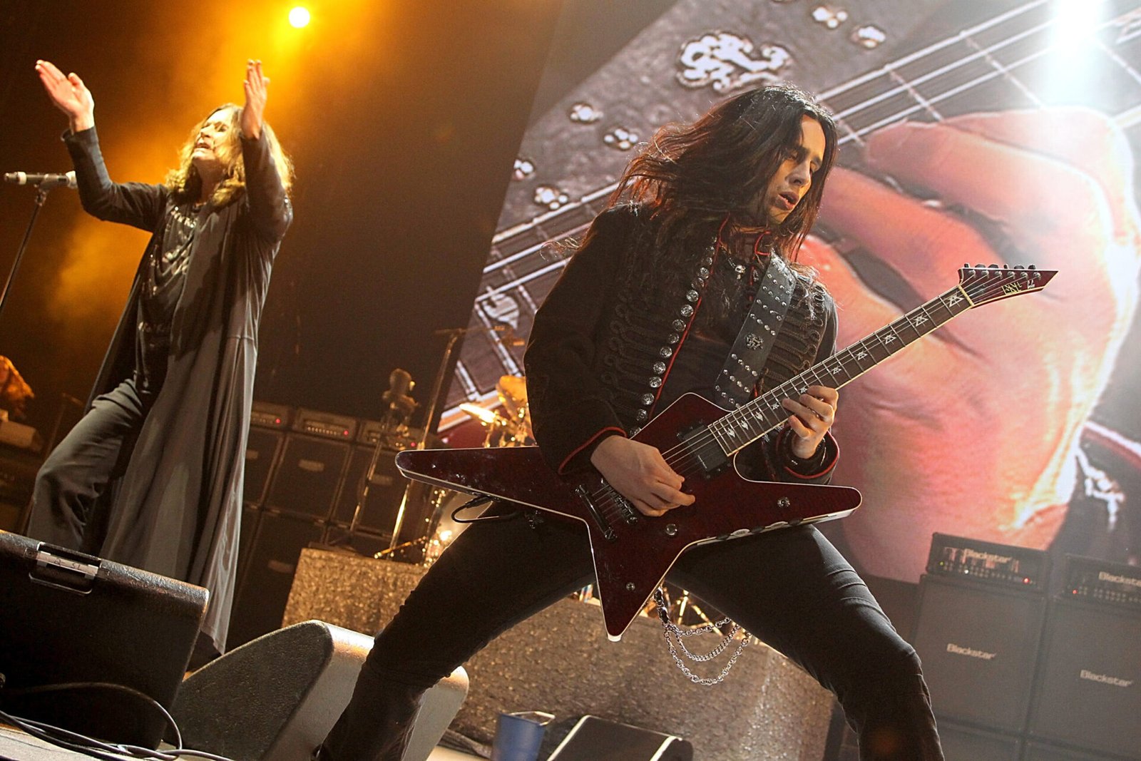 Ozzy Osbourne com Gus G