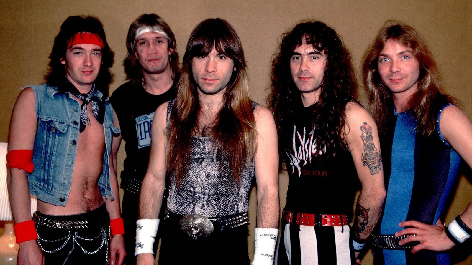 Iron Maiden em 1983 (E-D): Adrian Smith, Nicko McBrain, Bruce Dickinson, Steve Harris e Dave Murray (Foto: Paul Natkin / WireImage)