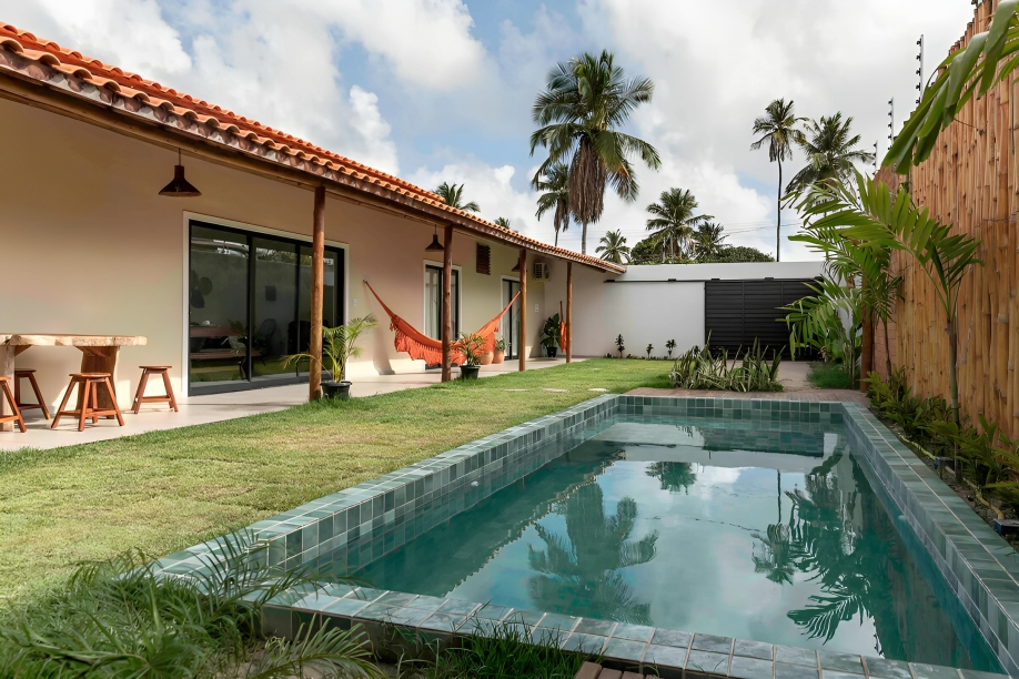 Casa térrea na ponta norte de Peroba, Maragogi, Alagoas, Brasil Casa-térrea-e-com-piscina-na-ponta-norte-da-praia-de-Peroba-Maragogi-para-alugar-no-airbnb-em-Alagoas-Brasil