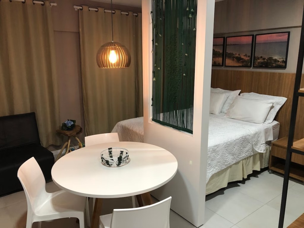 Estúdio-em-prédio-com-piscina-e-jacuzzi-na-praia-de-Maceió-ara-alugar-no-airbnb-em-Alagoas-Brasil