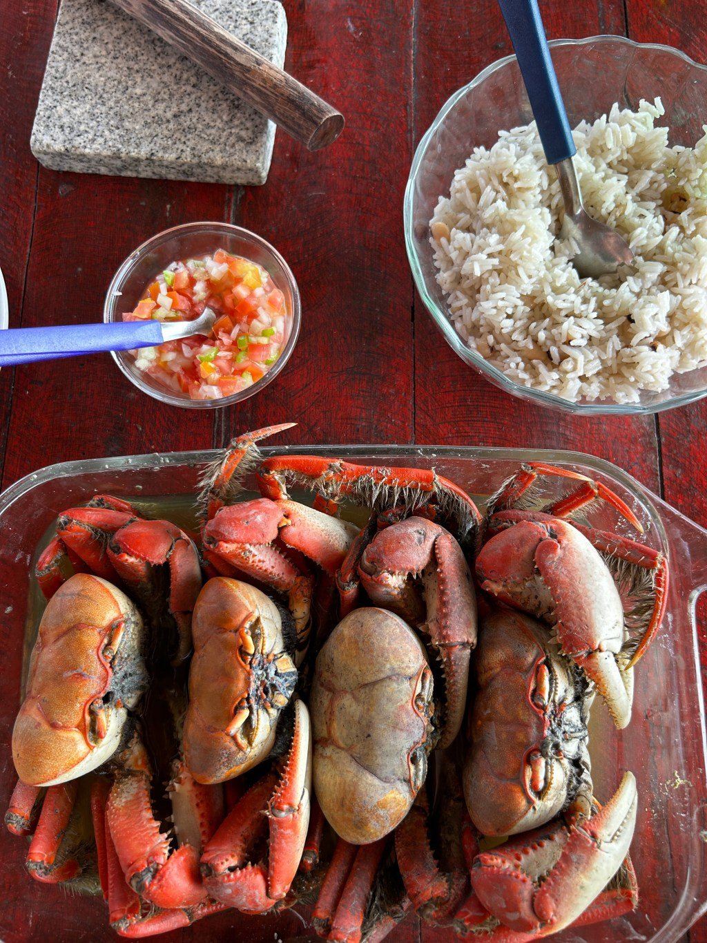 Banquete de caranguejo no Restaurante do Tijolo