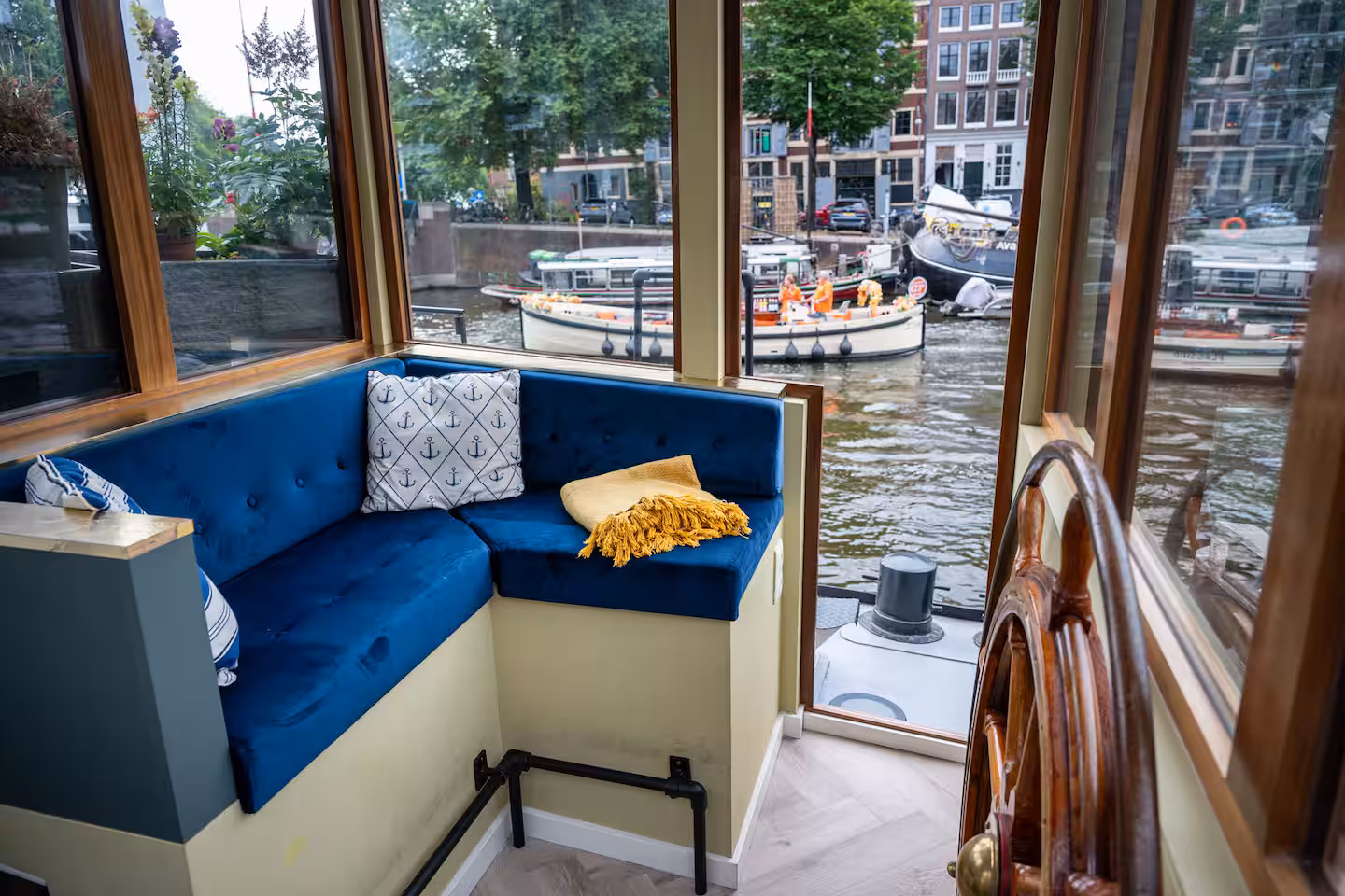 airbnb amsterdã