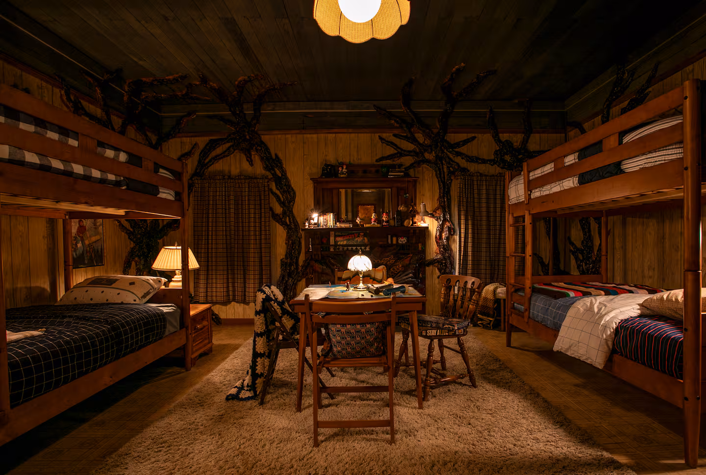 stranger things airbnb stranger things airbnb