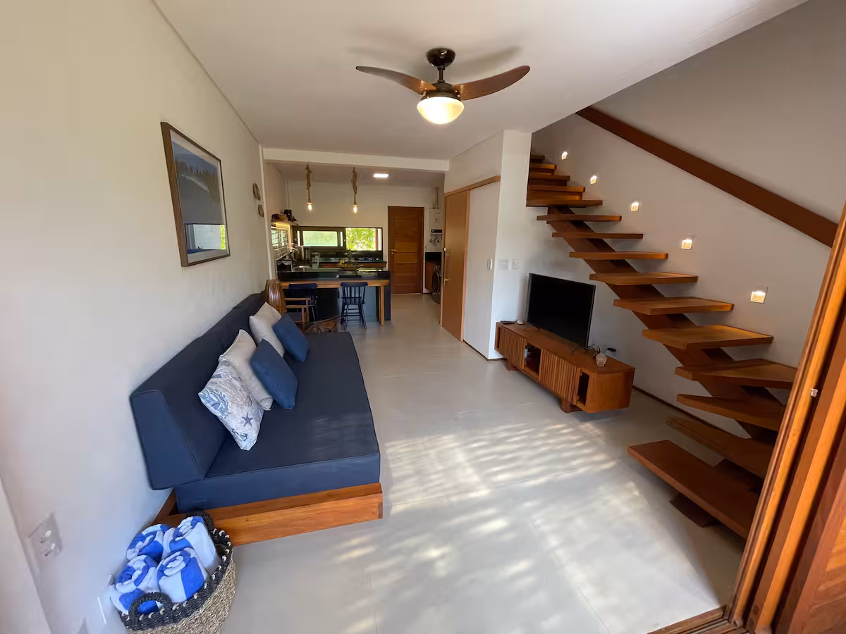 Duplex a 30 metros da praia I