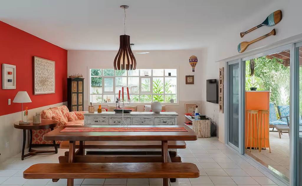 Praia da Baleia, São Sebastião, São Paulo Praia da Baleia, São Sebastião, São Paulo