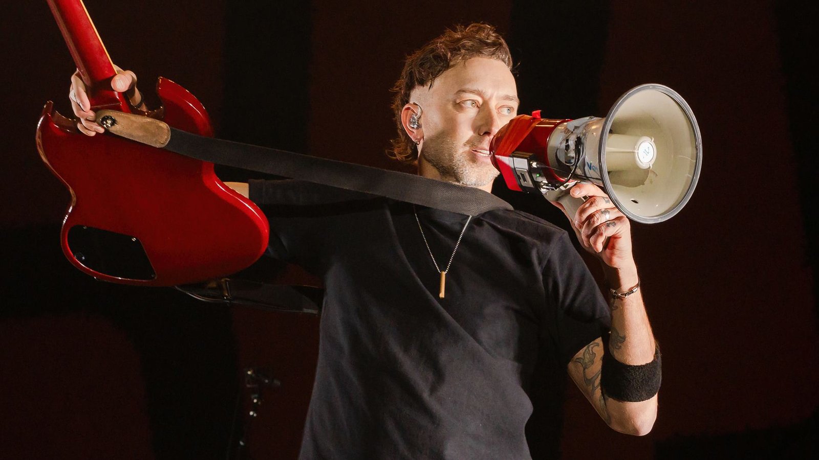 Tim McIlrath com o Rise Against em 2025